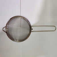 colador metal 14cm